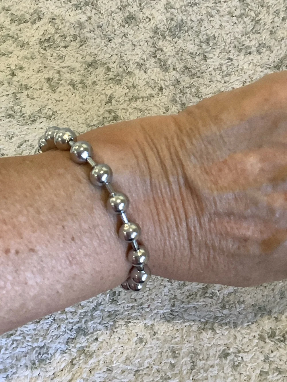 Giant Ball Chain Bracelet Men or Womens NWT 8.50” Stainless steel